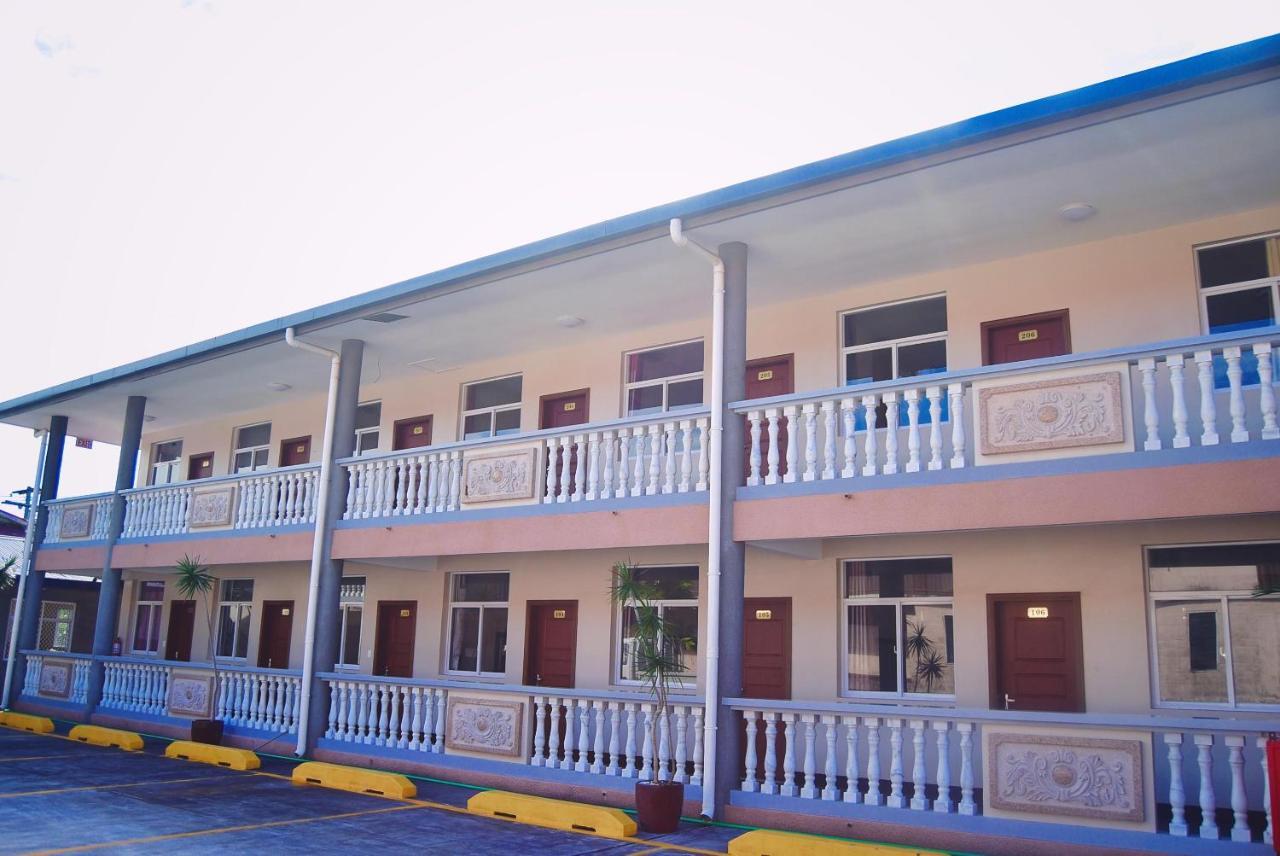 Le Sanita Hotel Apia Buitenkant foto